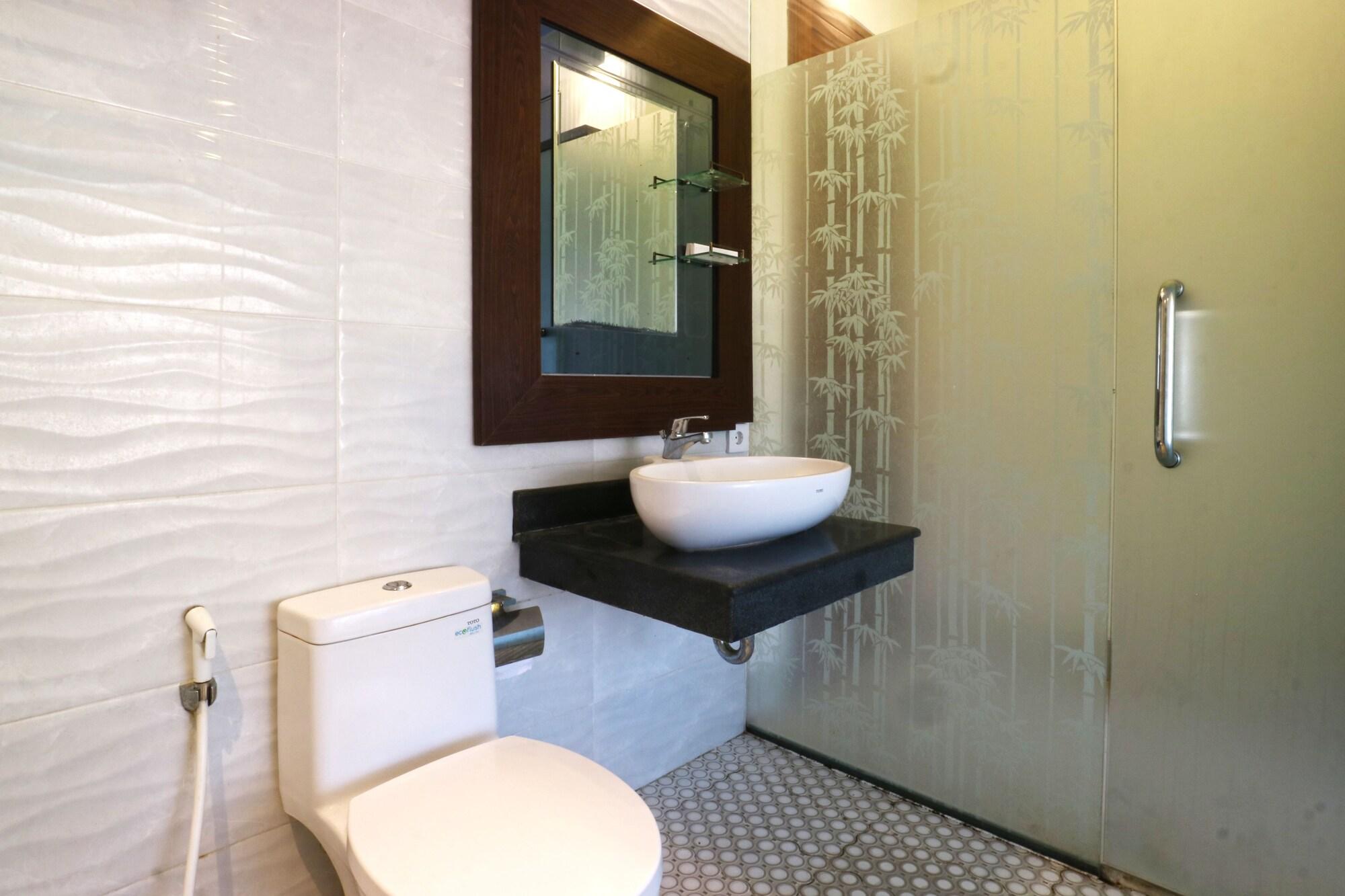 D'Astri Guesthouse Sanur Redpartner دنباسار المظهر الخارجي الصورة