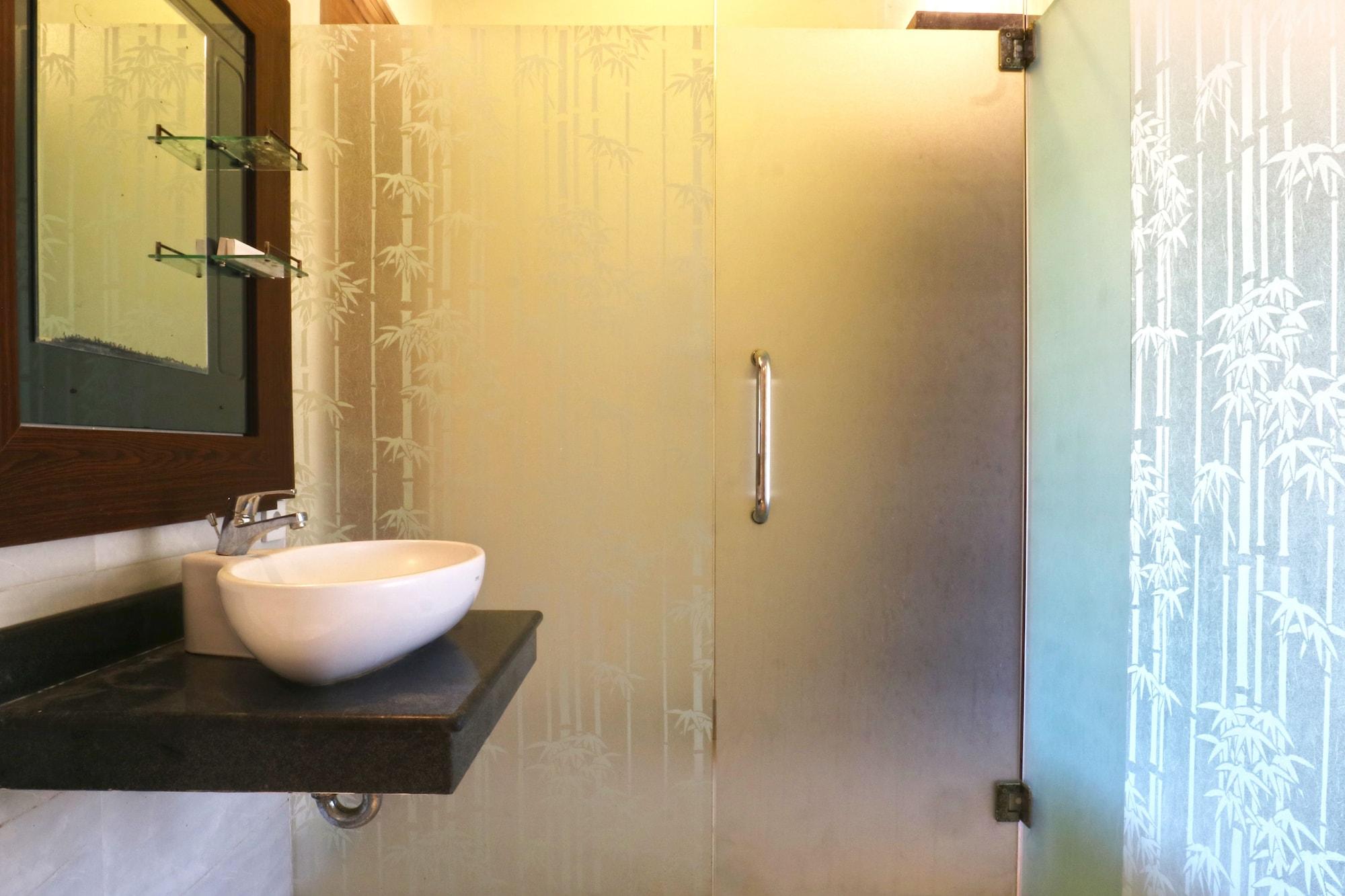 D'Astri Guesthouse Sanur Redpartner دنباسار المظهر الخارجي الصورة