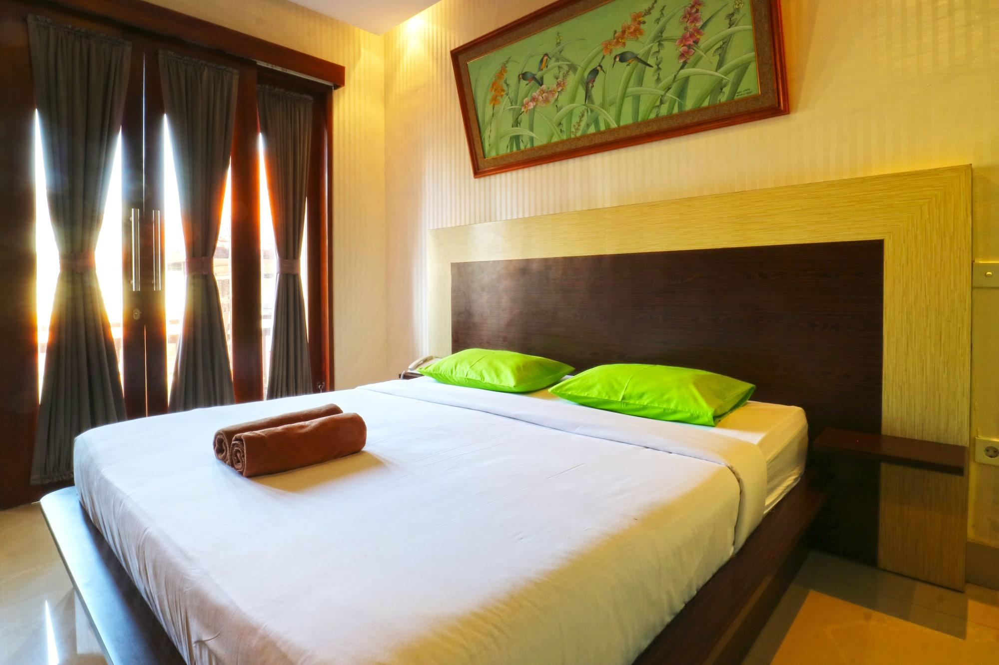 D'Astri Guesthouse Sanur Redpartner دنباسار المظهر الخارجي الصورة