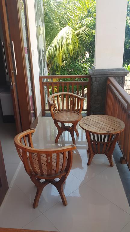 D'Astri Guesthouse Sanur Redpartner دنباسار المظهر الخارجي الصورة