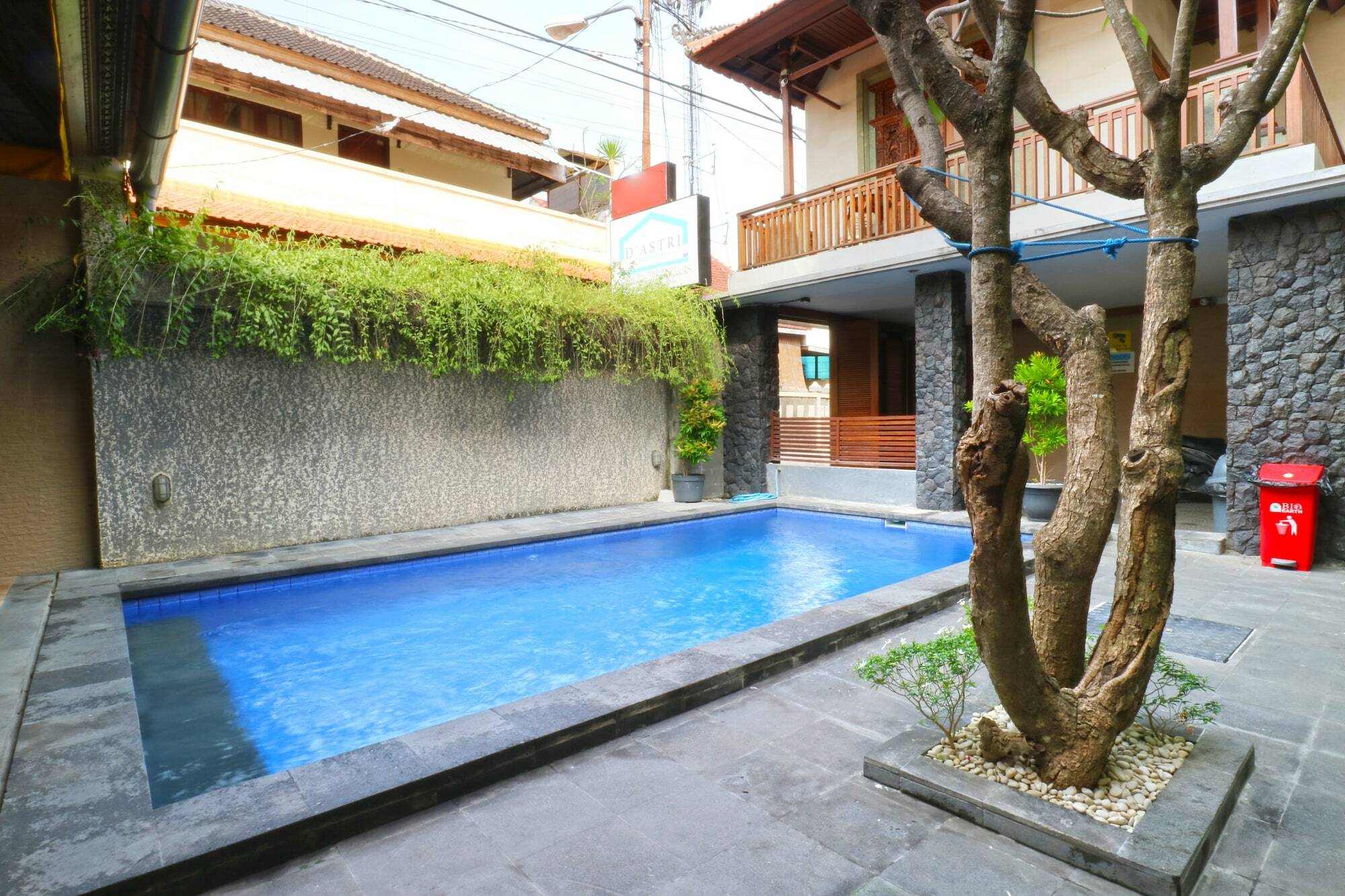 D'Astri Guesthouse Sanur Redpartner دنباسار المظهر الخارجي الصورة